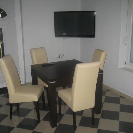Guest House Vila Mimoza Ulcinj Extérieur photo
