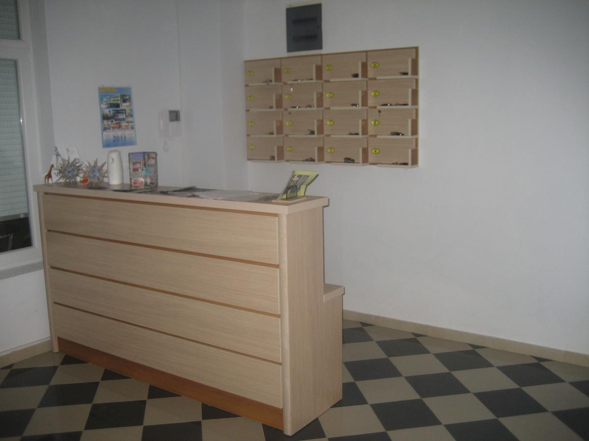 Guest House Vila Mimoza Ulcinj Extérieur photo