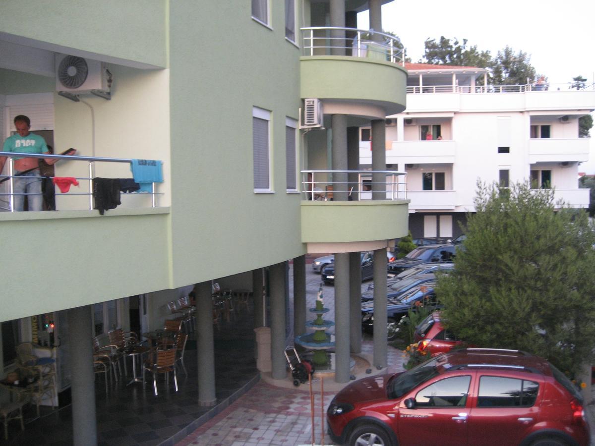 Guest House Vila Mimoza Ulcinj Extérieur photo