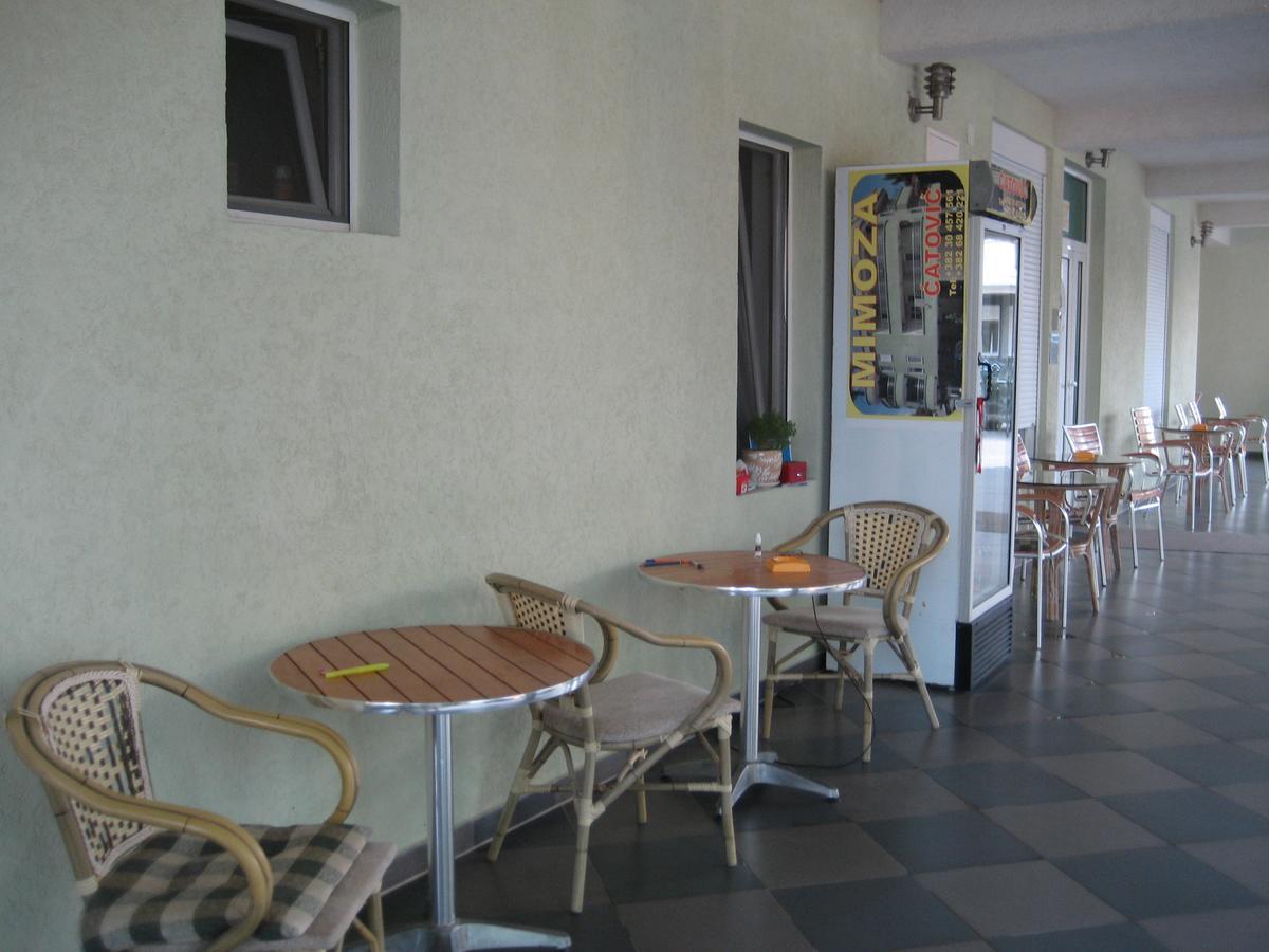 Guest House Vila Mimoza Ulcinj Extérieur photo