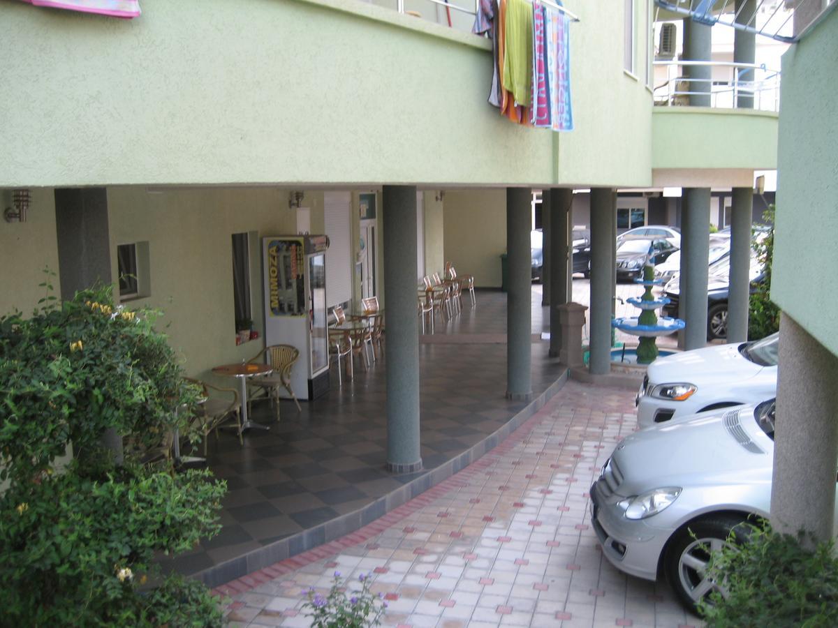 Guest House Vila Mimoza Ulcinj Extérieur photo